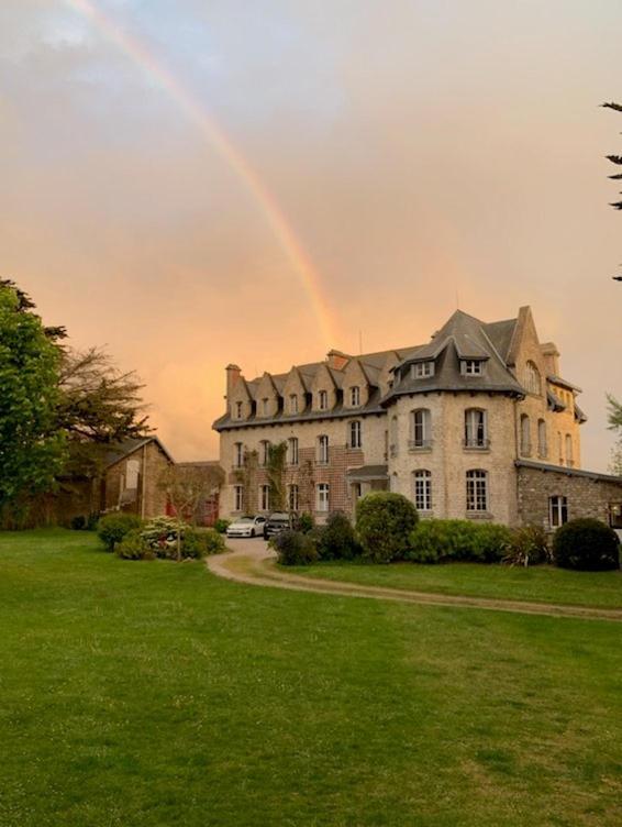 Chateau De Surville Surville  Exteriér fotografie